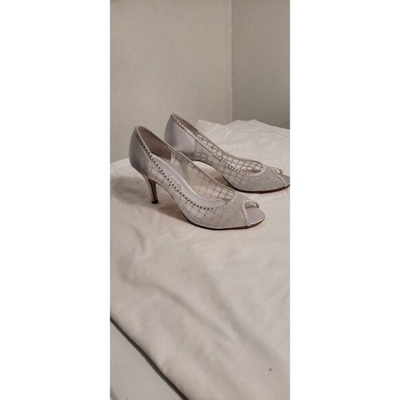 Gold sparkly heels - Picture 1 of 4